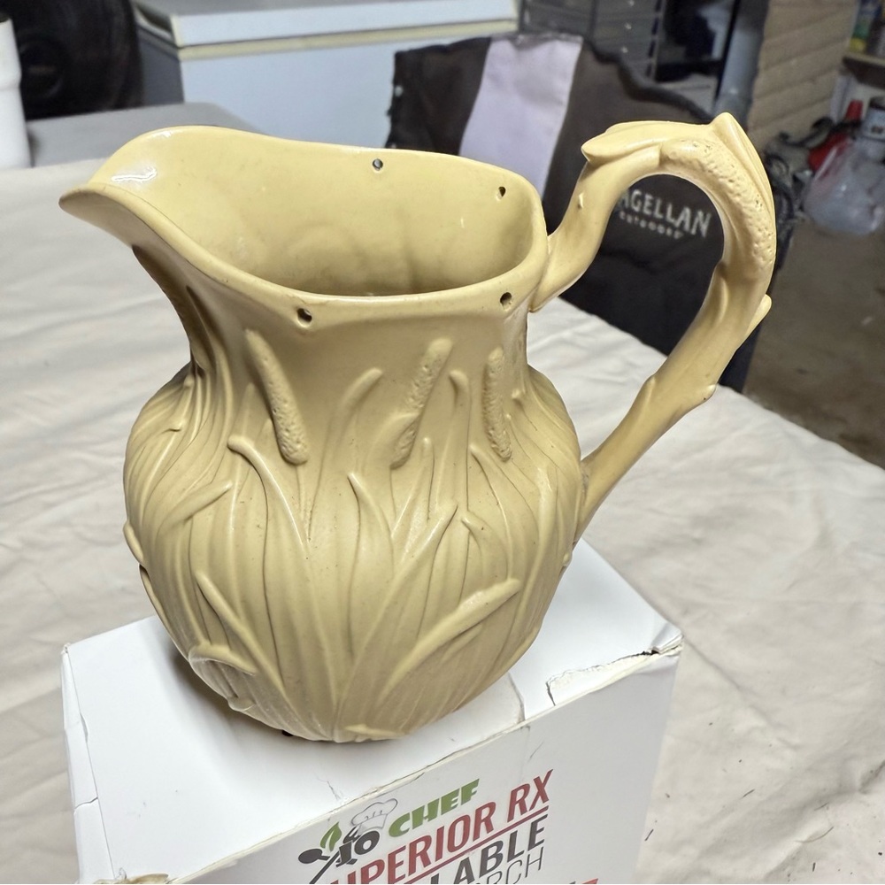 Ridgeway Vintage Artistic Tan Ceramic creamer jug